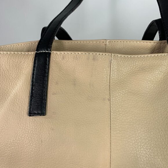 Clever Carriage Company Leather Shoulder Tote Bag Beige & Black 22"Wx14.5"Hx6"D - Picture 7 of 11